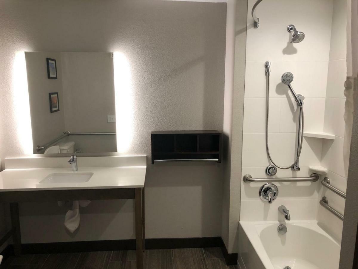 Comfort Suites Fort Lauderdale Airport&Cruise Port Dania Beach Buitenkant foto